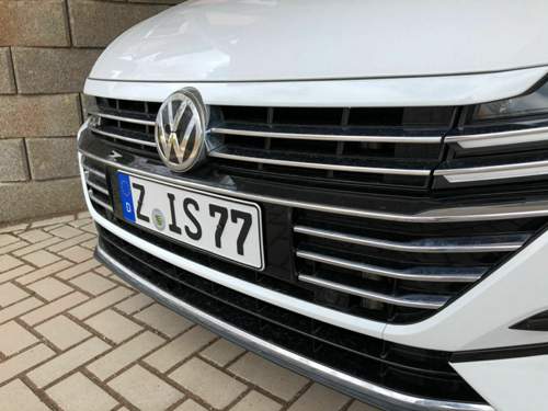 Kennzeichenunterlage