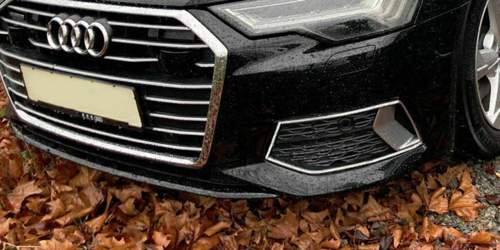 Chrome frame strip black