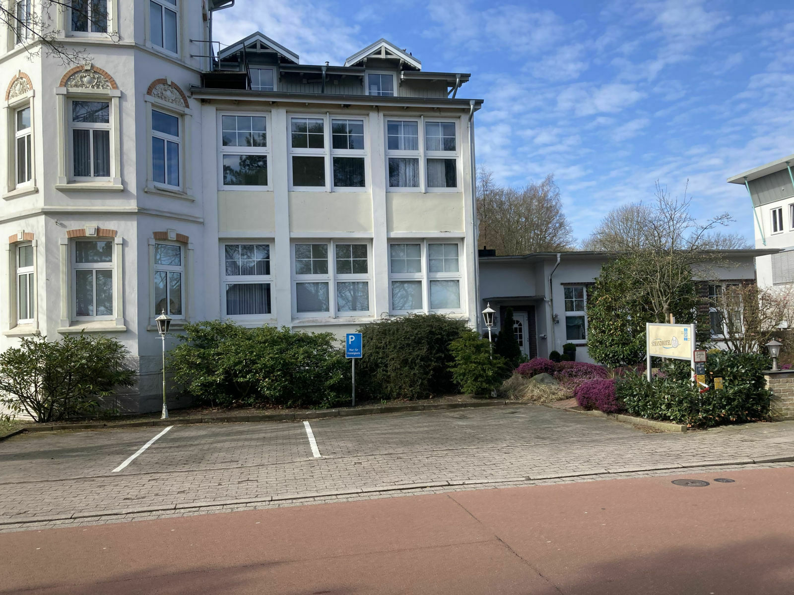 04743aee-0314-4de6-af47-302f50ce8d32