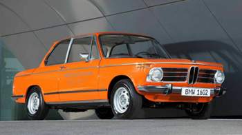 Bmw-1602-mit-elektromotor-bei-der-olympiade