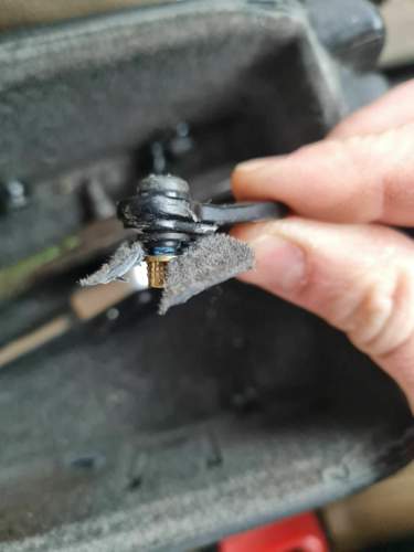 16395780429316219963229766804137