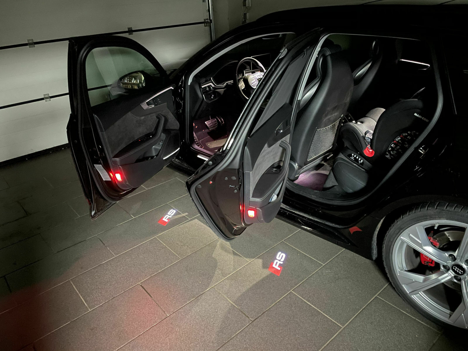 Bodenprojektion Audi Logo