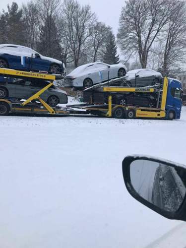 F5136950-6fdc-4758-8894-b21f6b1d4b77