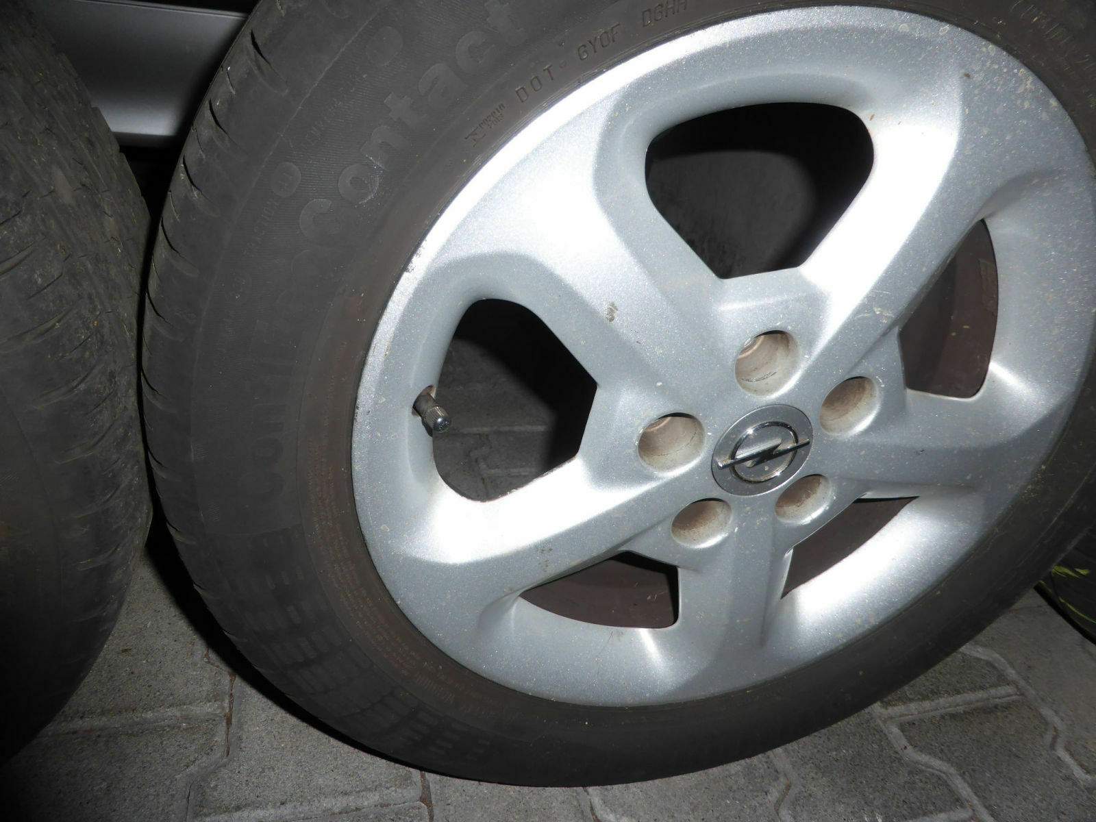 P1020240 : Sommerreifen Opel Zafira A auf Original Opel 5-Speichen ...