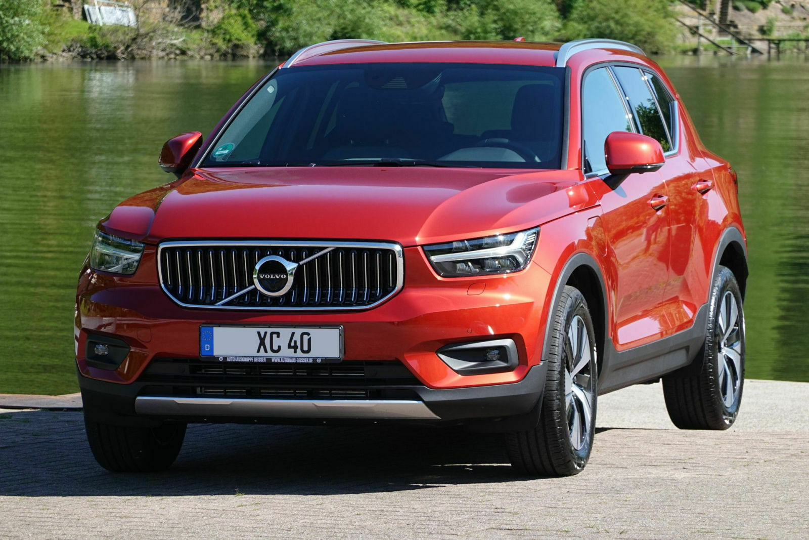 xc40-vorne-seitlich2