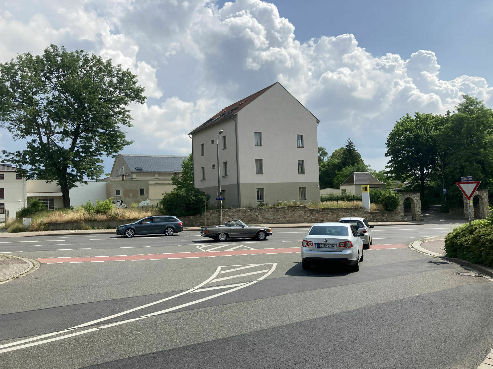 b41c1fb9-e15f-4e92-940e-a0e00e4b8663