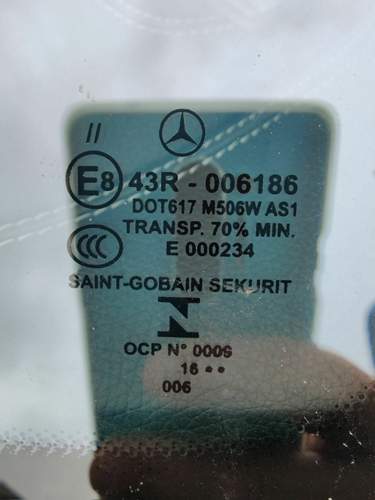 Mit AKP, HUD und Scheibenheizung.jpg