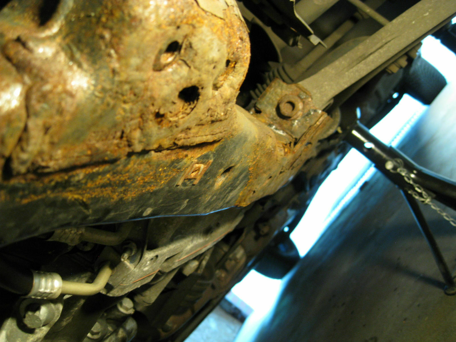 Hilfsrahmen noch zu retten? Bilder dabei!