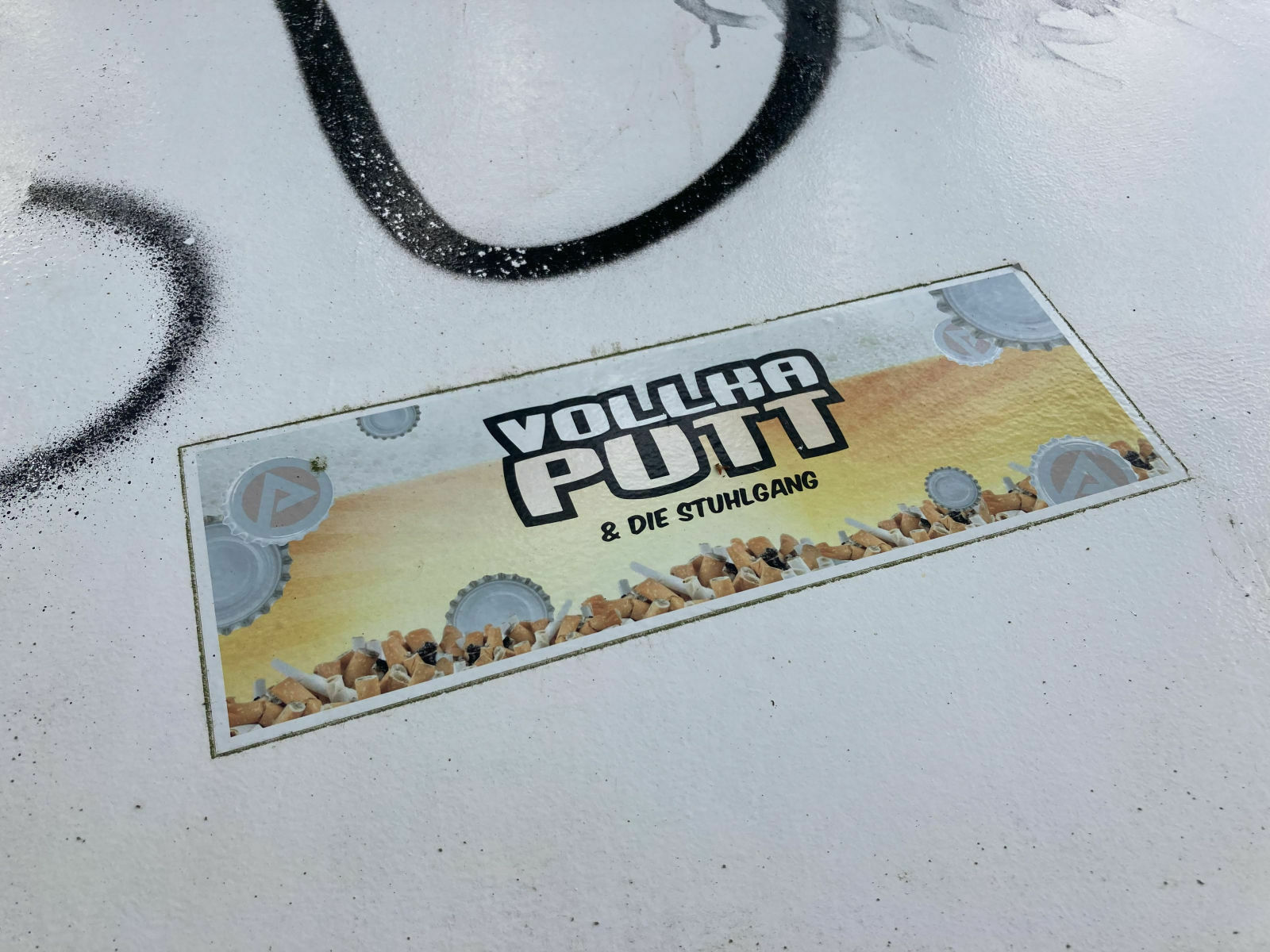 823185c2-64a3-411c-bc36-868c87187776