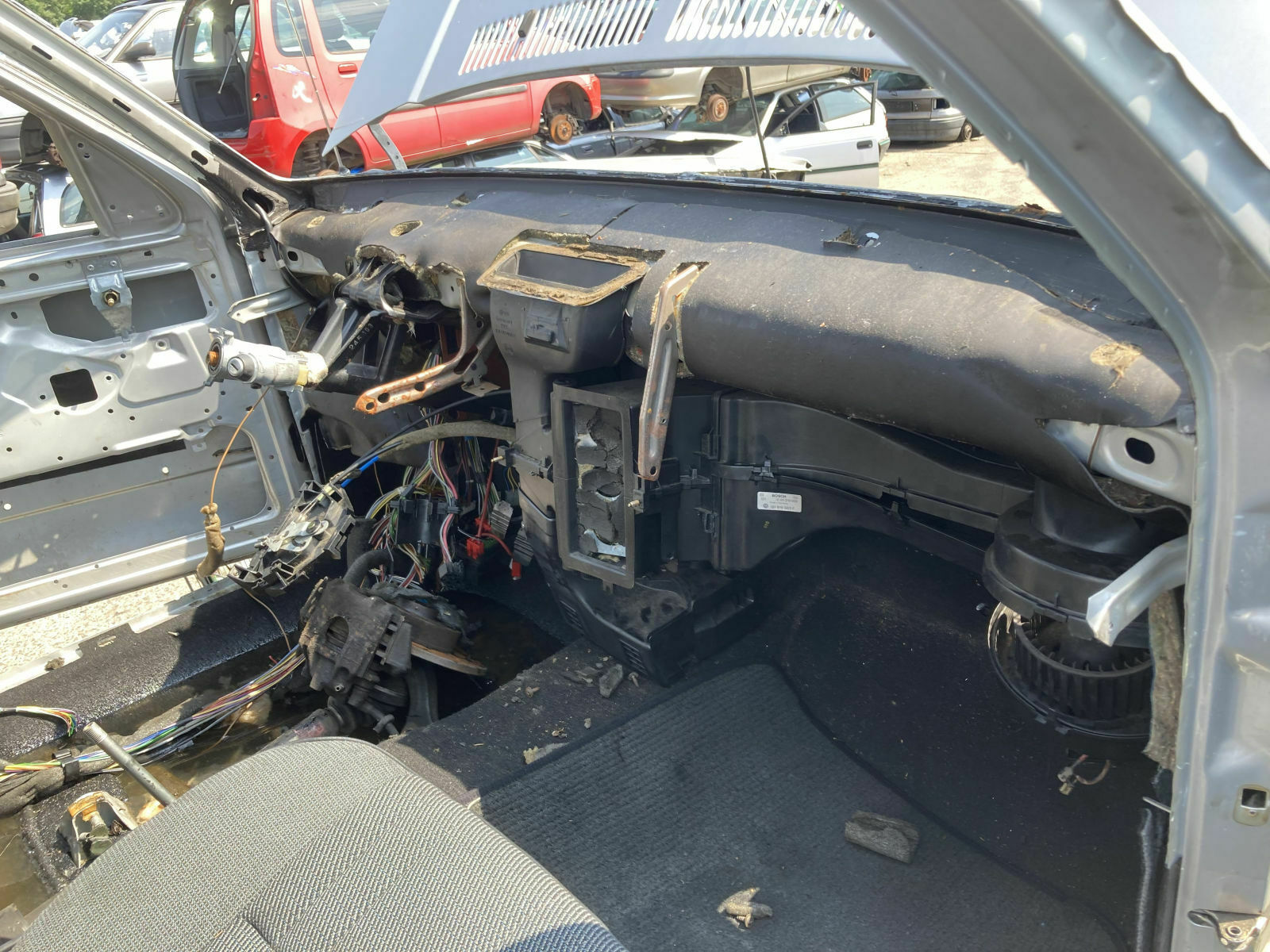 d179d693-a225-4d98-b92e-3594a901f2c6