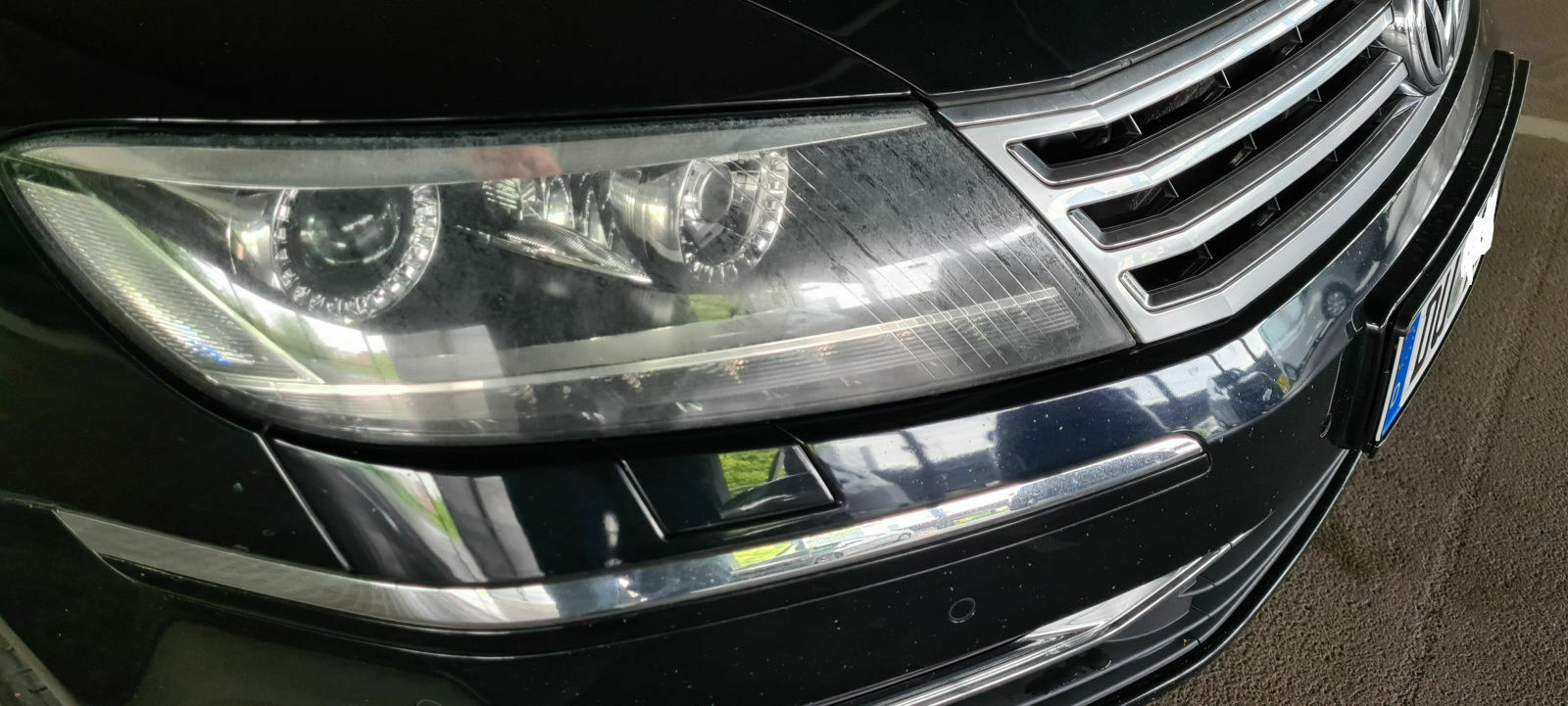 Achtung: Konstruktionsfehler/Produktionsfehler? Streuscheibe Scheinwerfer Phaeton ab 2010-2016