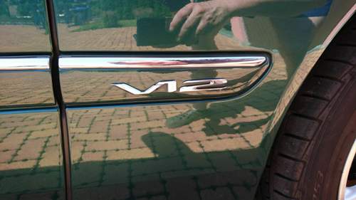 V12 drauf und....jpg