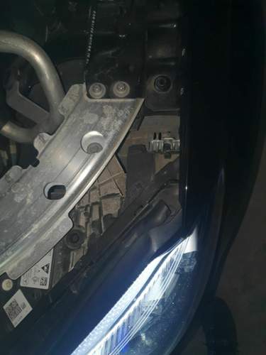 Parklicht defekt Anzeige bei Multibeam und flackert ...