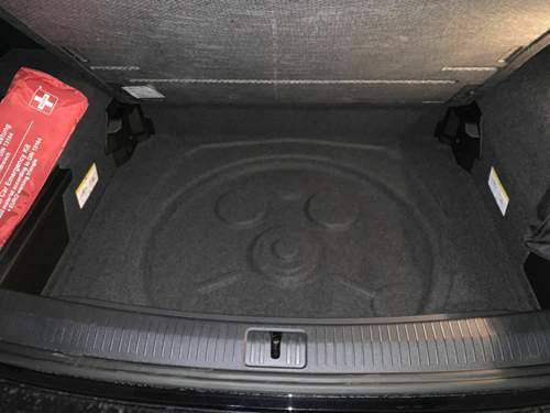 Gepäckraumboden in 2 Stufen höheneinstel