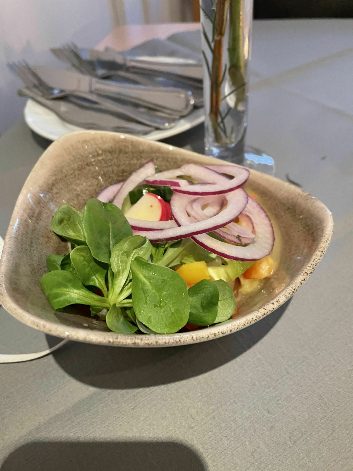 4af8df90-5056-4f99-8ddc-7f83f3a586e8