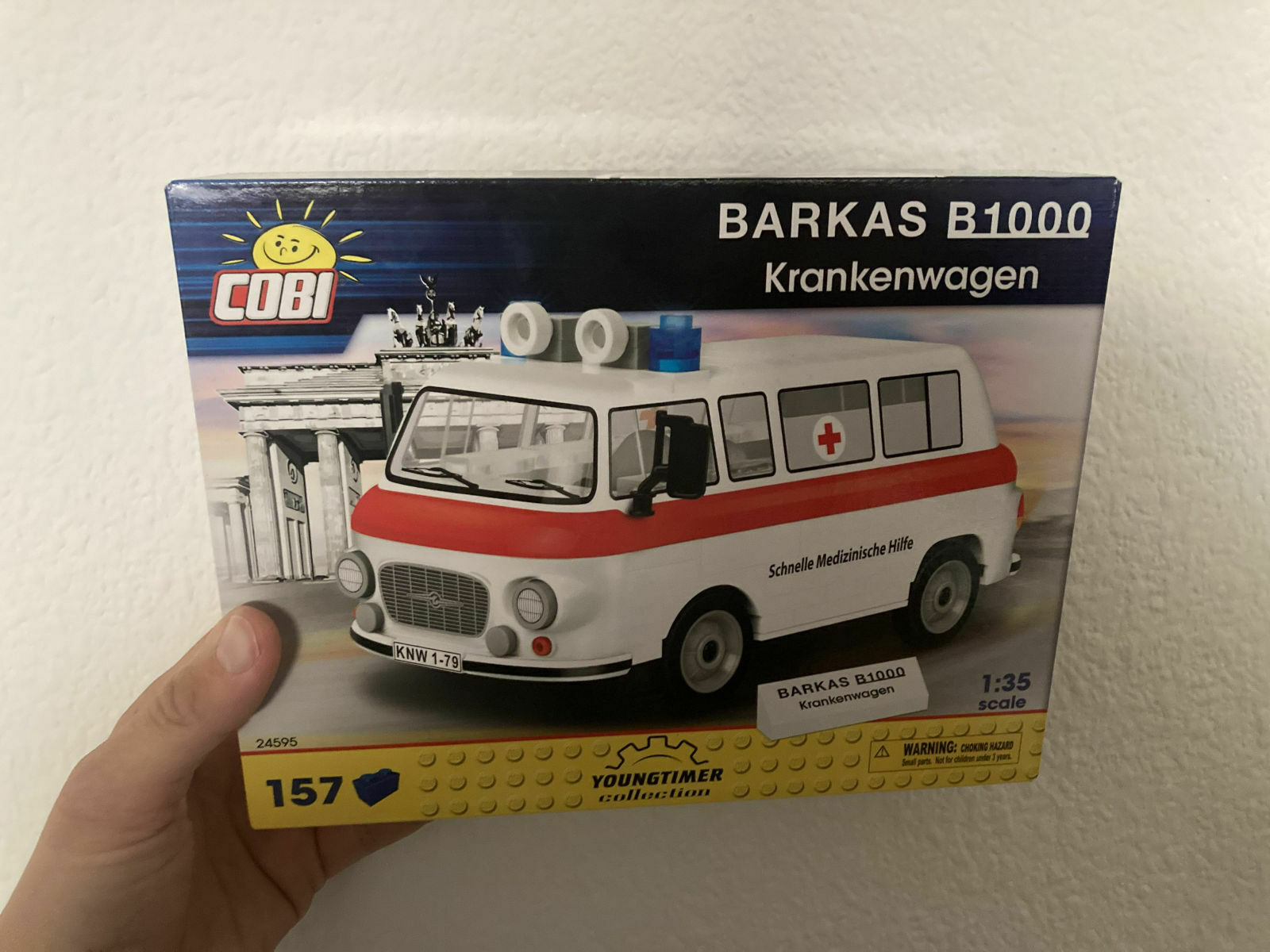 Der Schrottplatz - Spiegelsymmetrisch des Showrooms