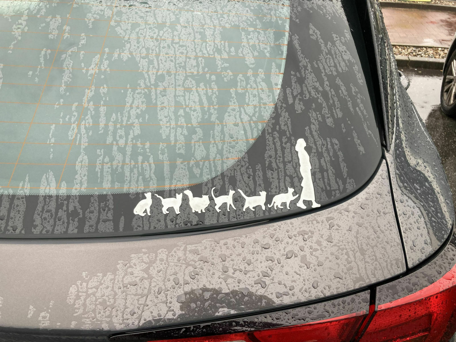 Der Schrottplatz - Spiegelsymmetrisch des Showrooms