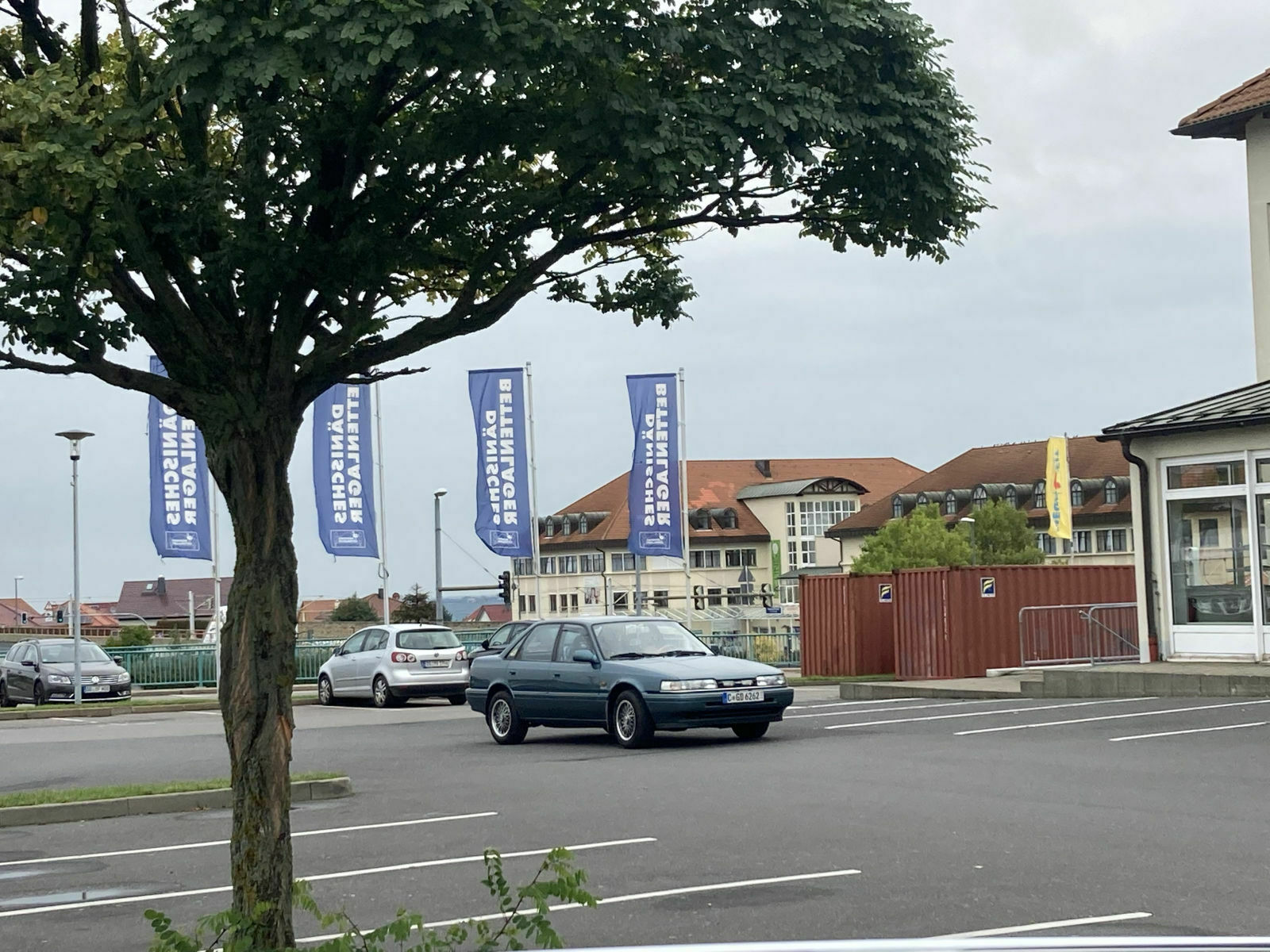 5baf9a75-fb0a-49a7-9ed6-9303ac3848d0