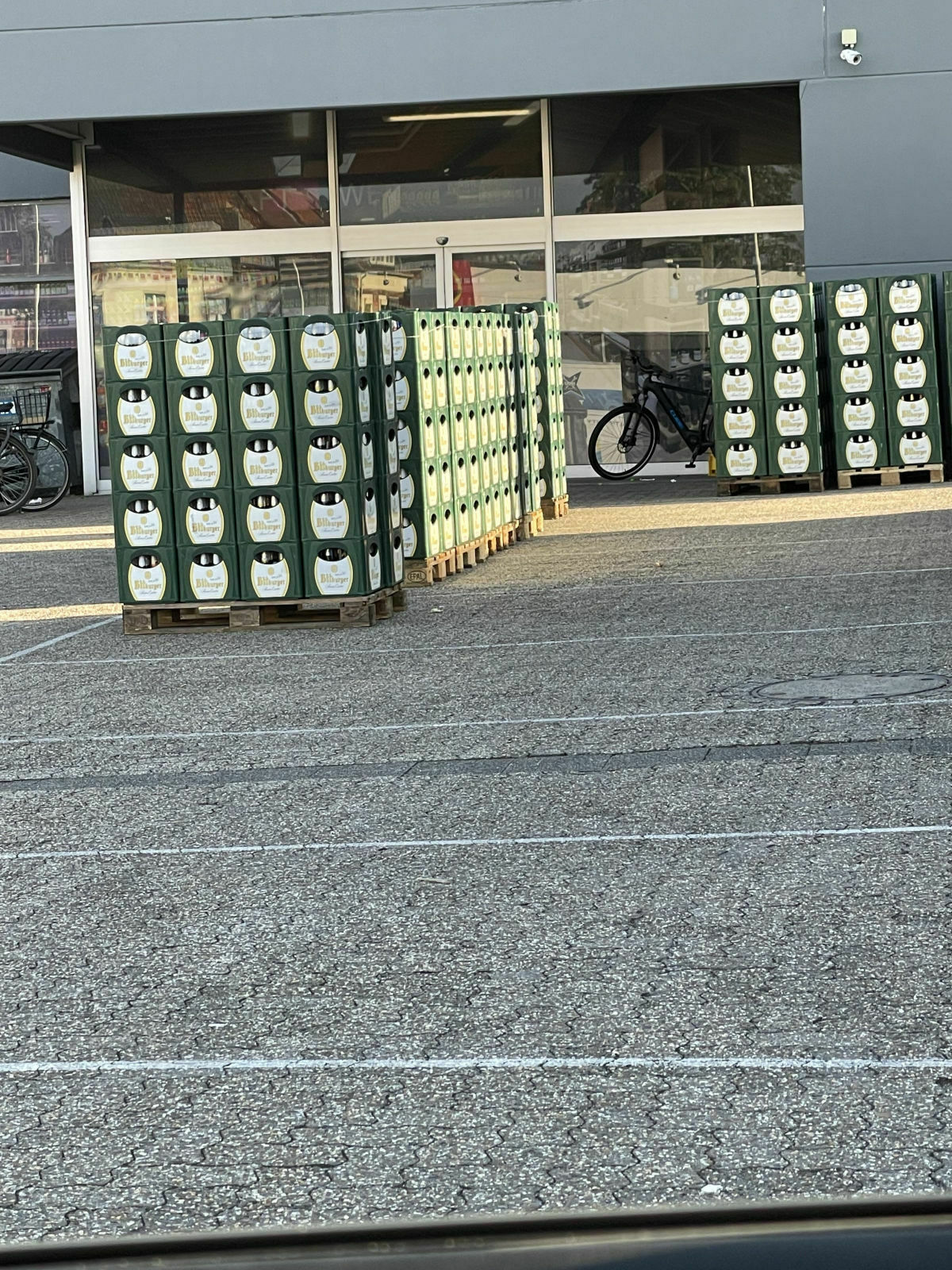 5f66a222-f4a3-4655-85b4-715a0454cb88