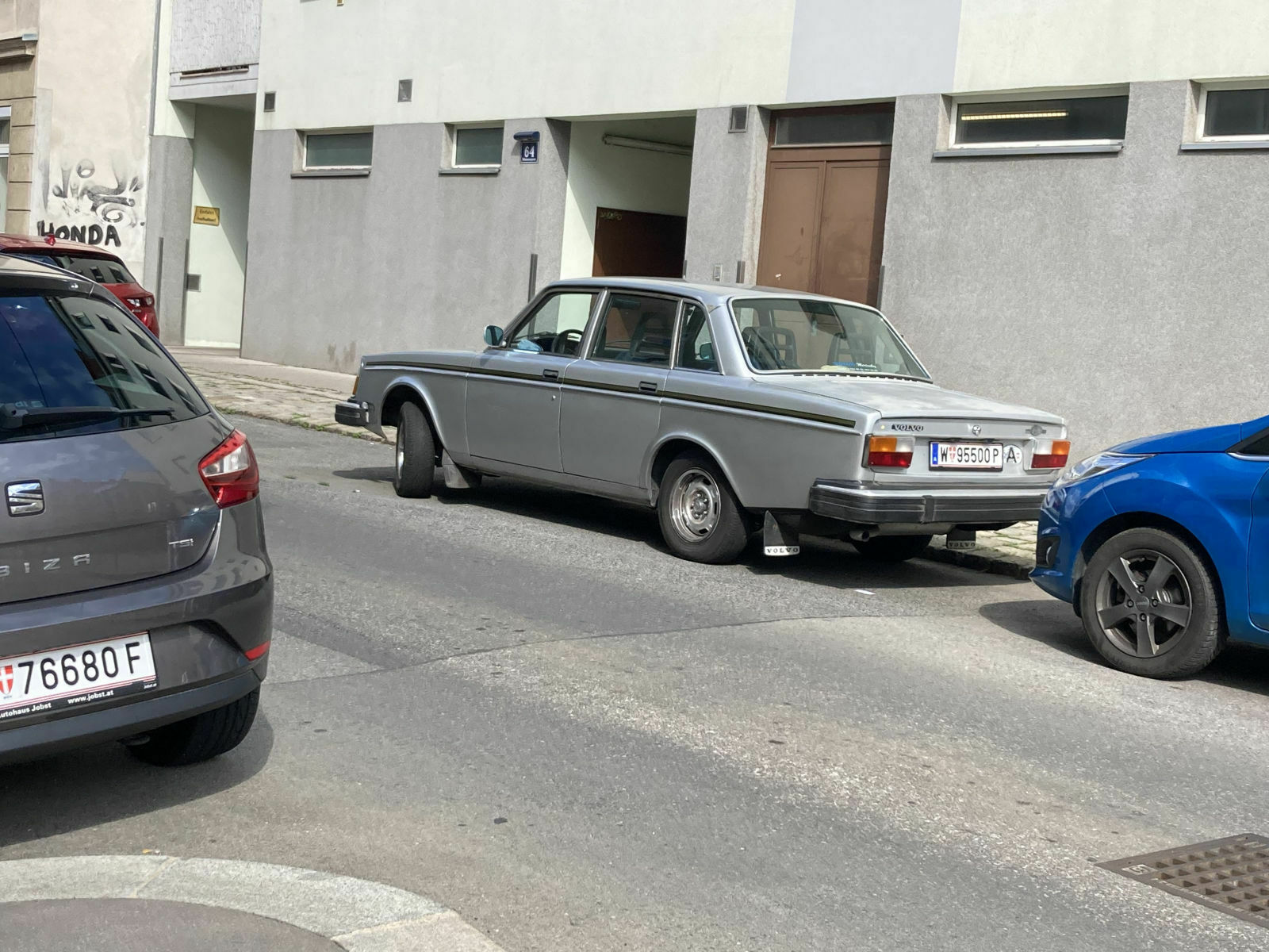 5b545a49-69f7-4a07-b48f-f7fde36da6f0