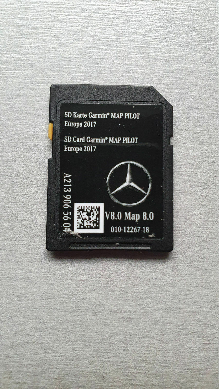 Navigationssystem durch SD-Karte aktualisieren