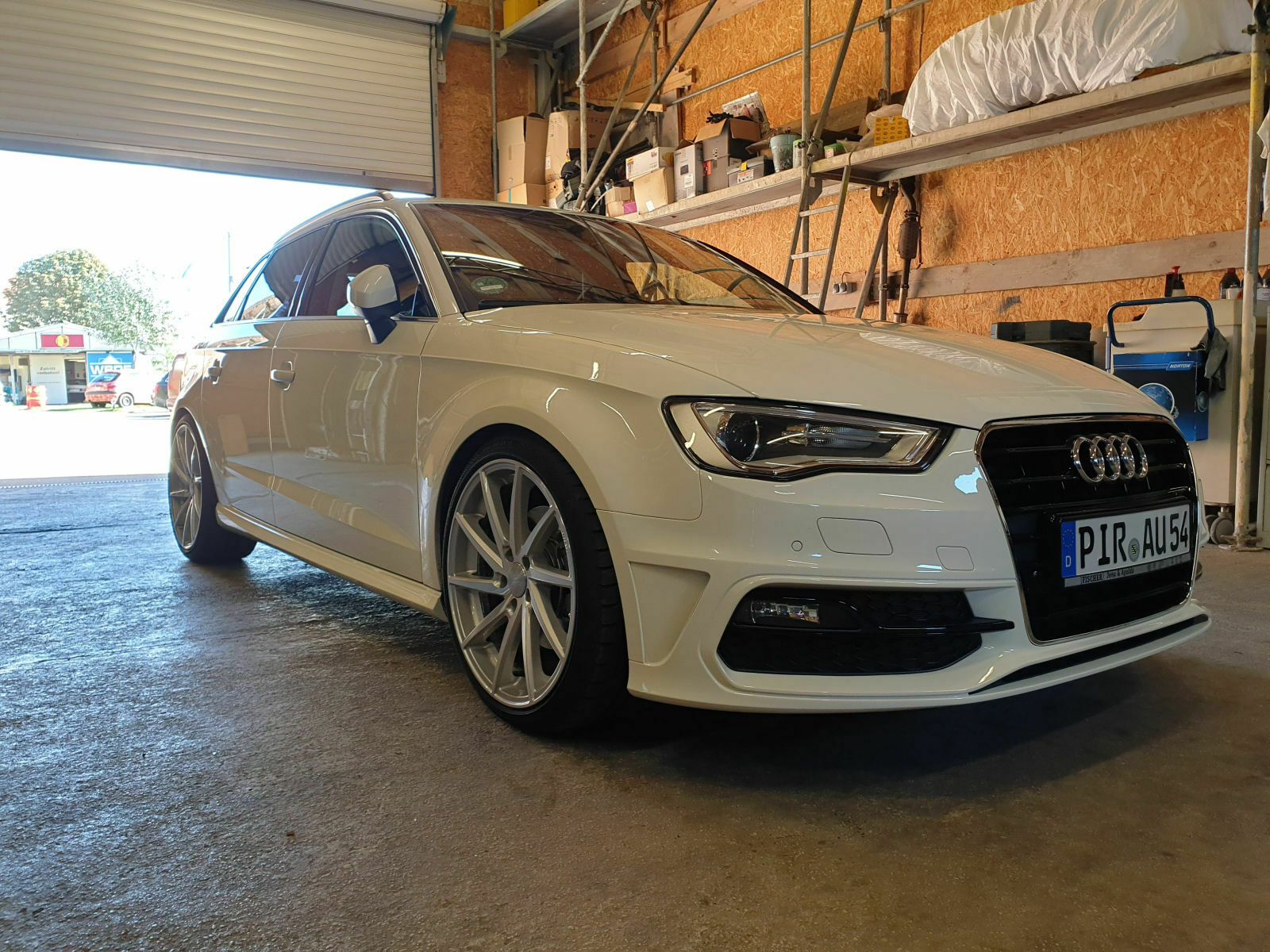 S-line nachrüsten (Teilenummern, Kosten, etc...)