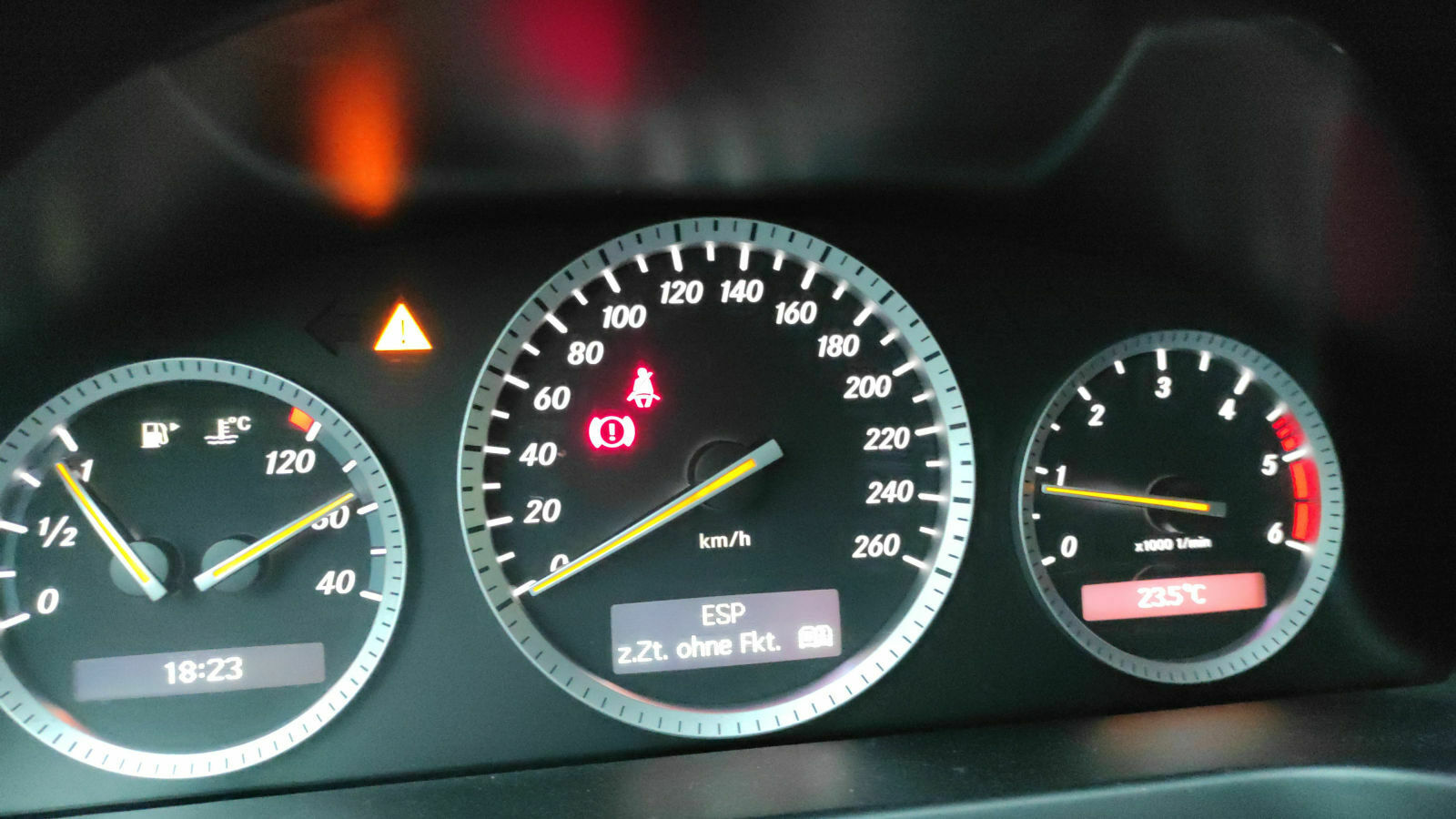 NUR esp ohne Funktion. Gaspedal?