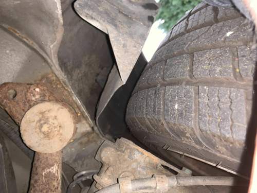 Schweller links hinten