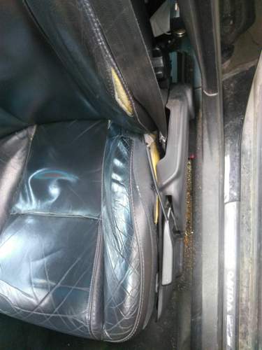 Zerissenes Sitzkissen Volvo XC90