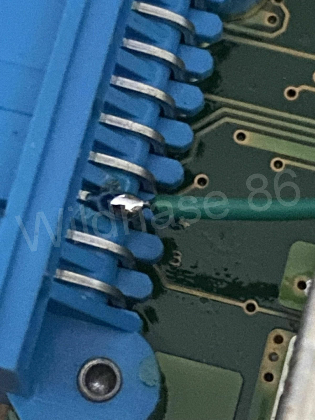 Pin 3 musste nur ein Kabel angelötet werden