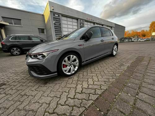 9aef8242-6d91-43c5-a20f-b3b40b22a384