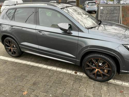 176e1c7a-dc7f-4718-9d51-0cb8d89bb6ad