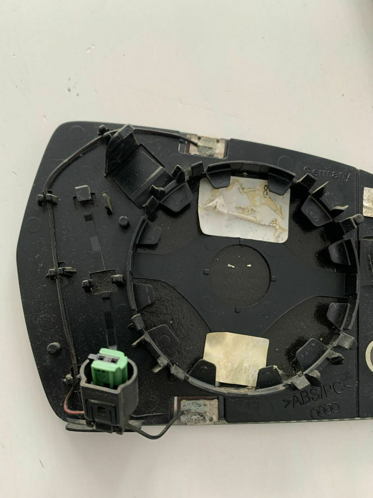 Spiegelheizung Fahrerseite geht anscheinend nicht