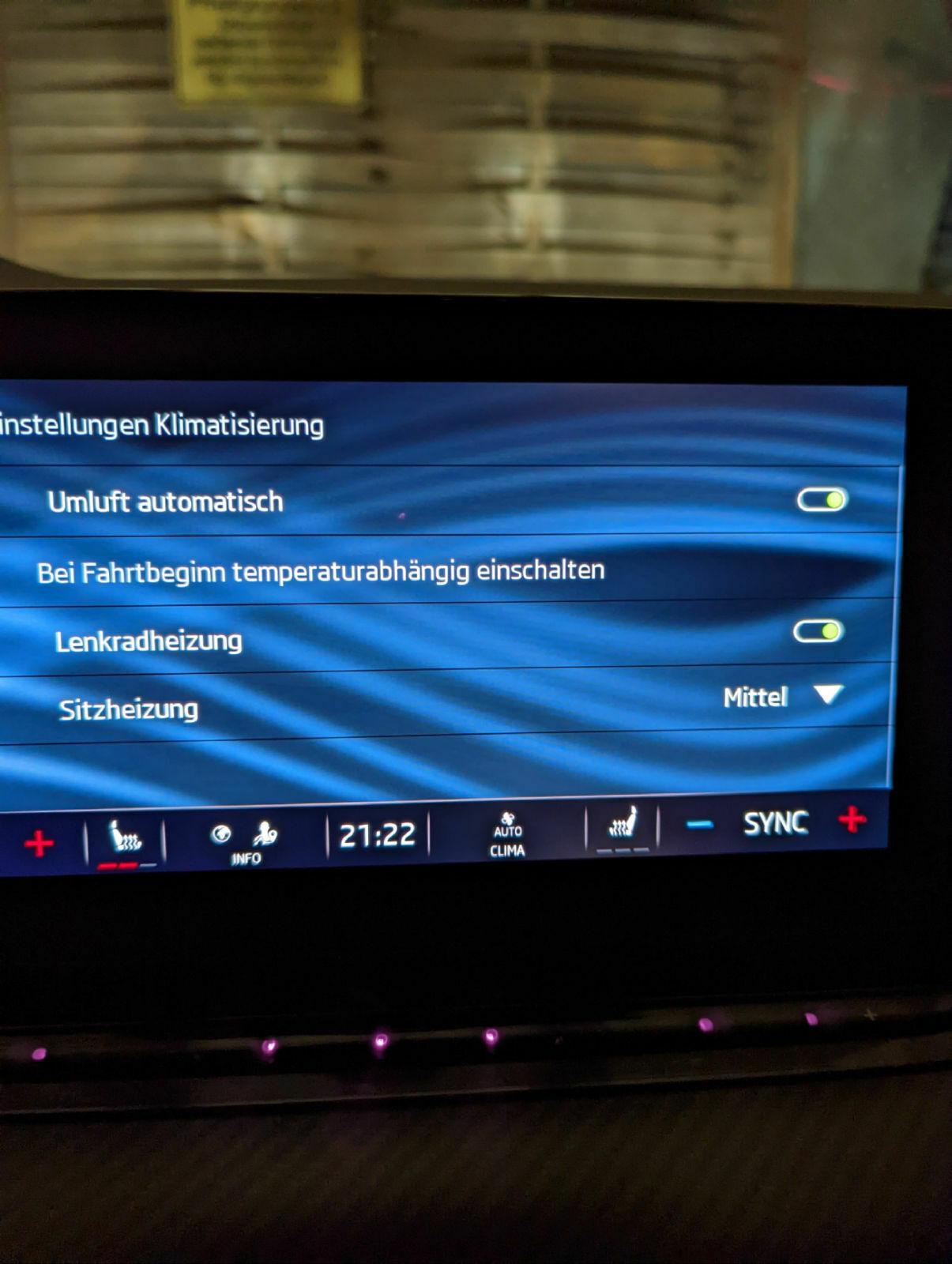 Bei Fahrtbeginn temperaturabhängig einschalten