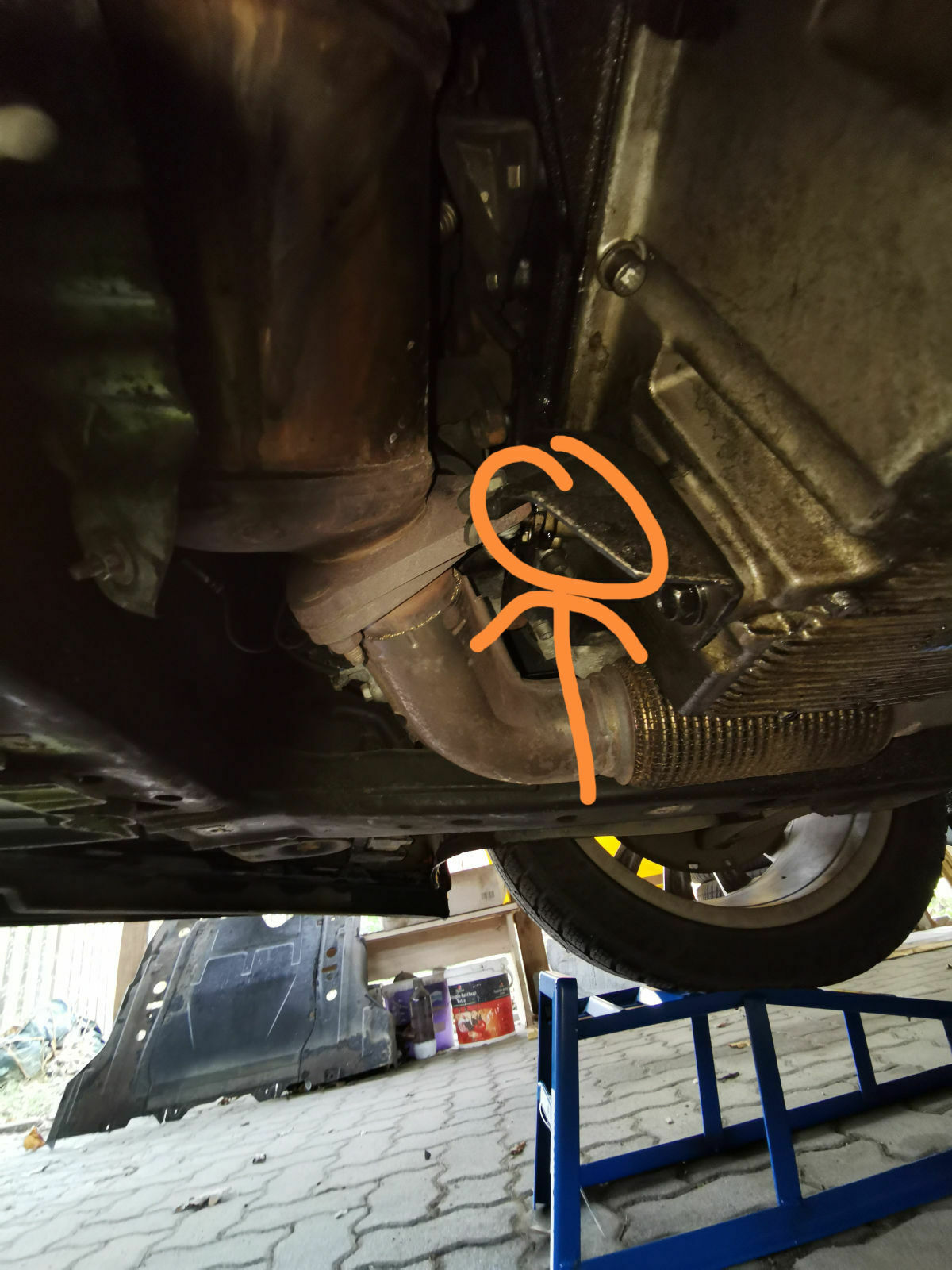 Rauch aus den Motorraum