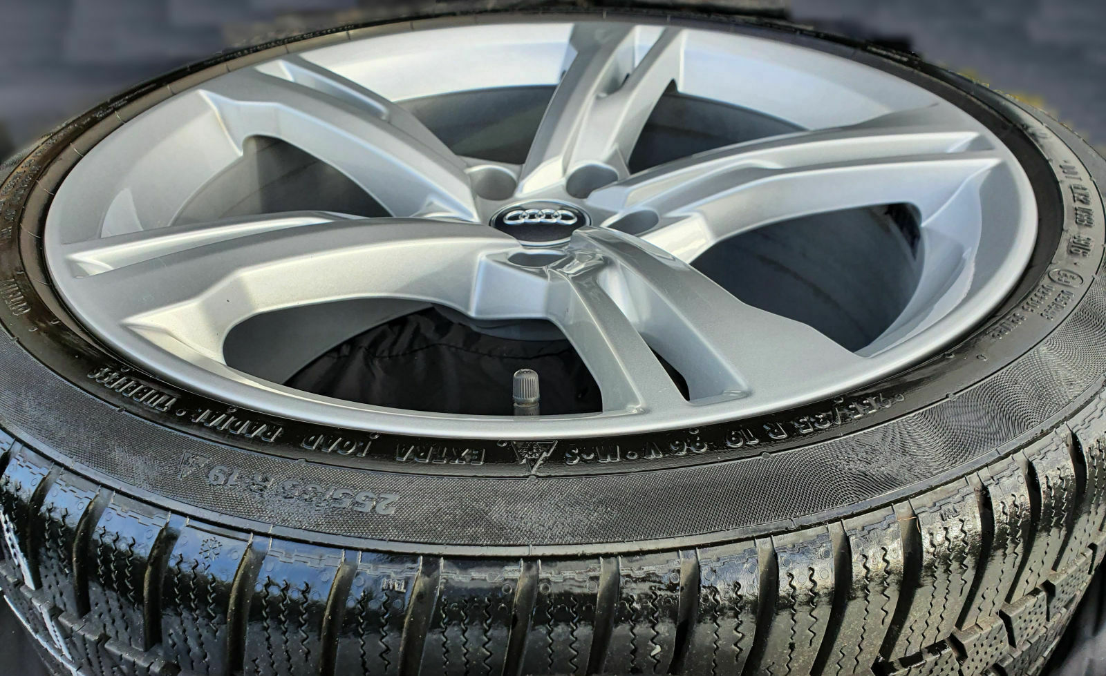 Felge 1 (2) 4x Original Audi A5/S5 19 Zoll Winterkompletträder 255/35