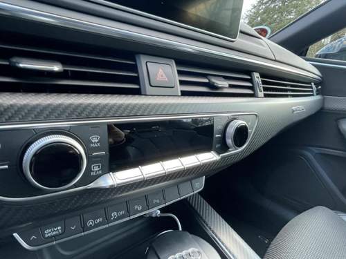 C511e40e-1956-4e24-97b9-8f3f36ea8208