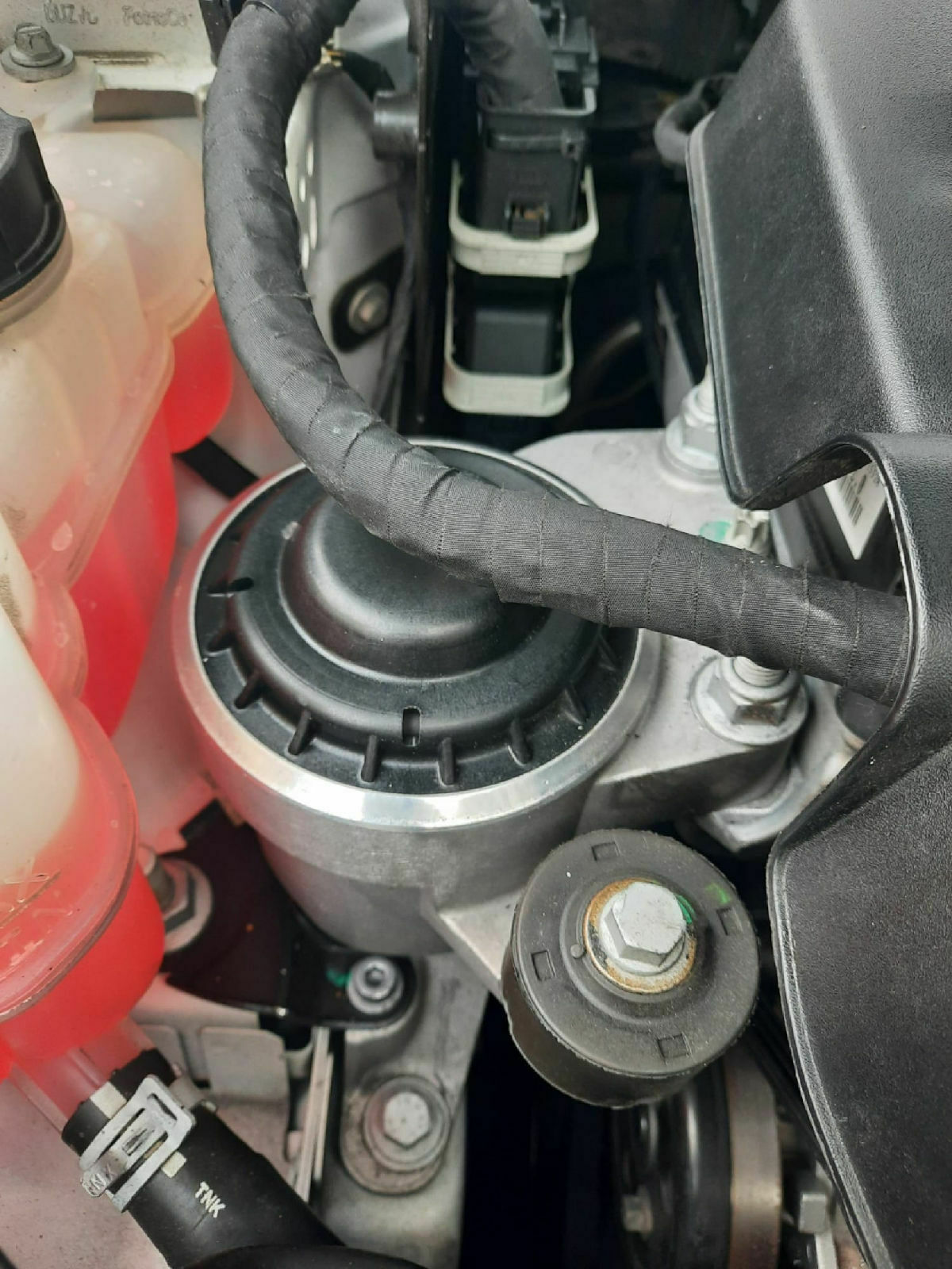 Lautes Geräuch beim anfahren