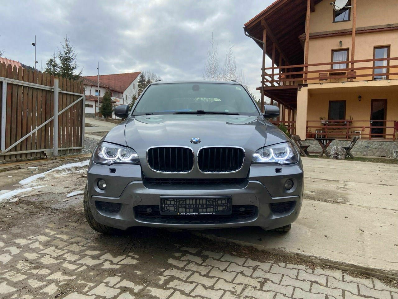 Scheinwerfer, die echt gut aussehen.