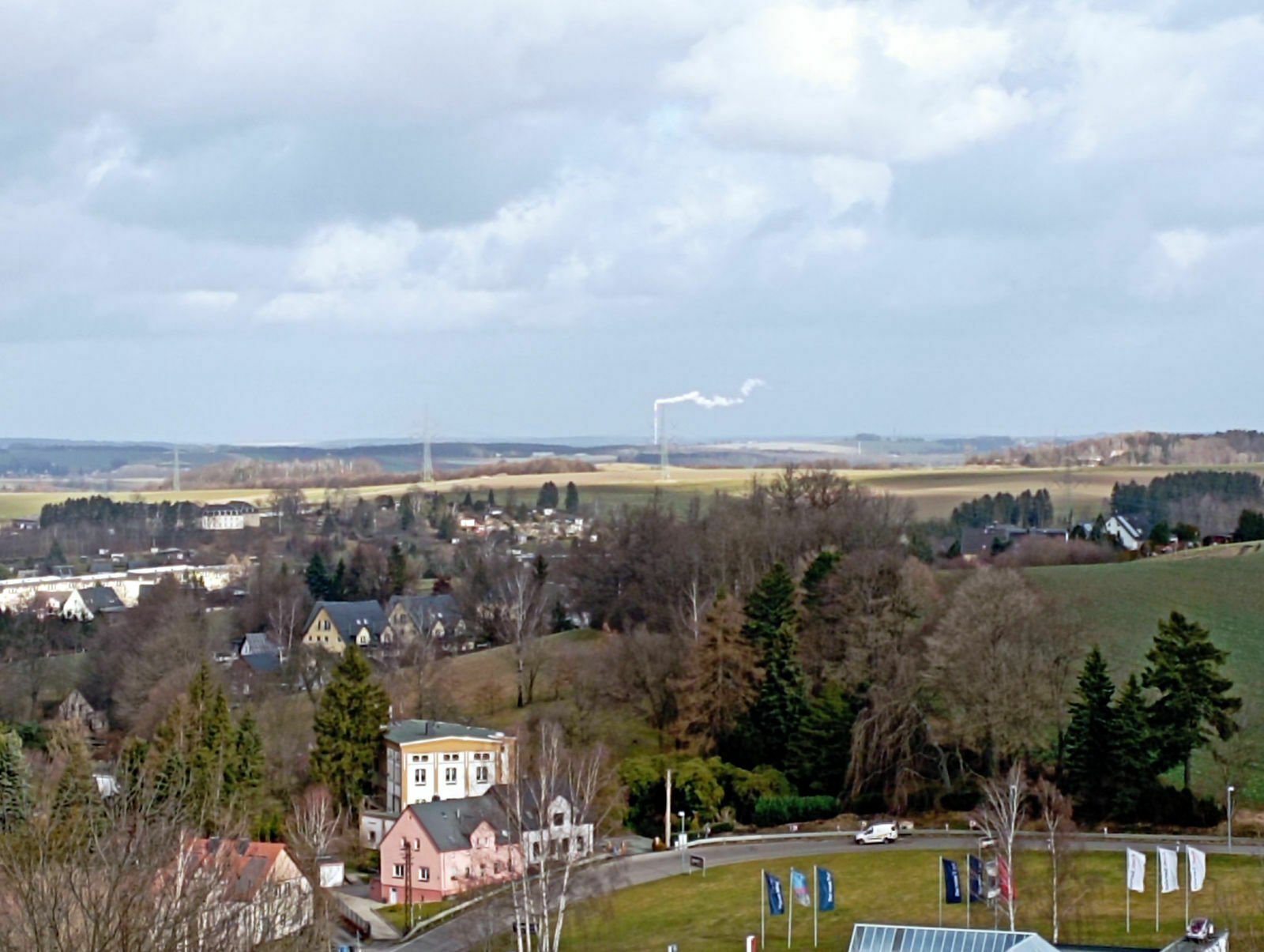 Der Schrottplatz - Spiegelsymmetrisch des Showrooms