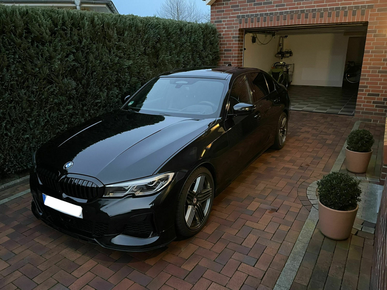 De551cae-f0c3-4ff3-b65e-fcb08aaa5e3c