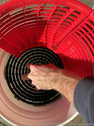 einsetzen in den Eimer