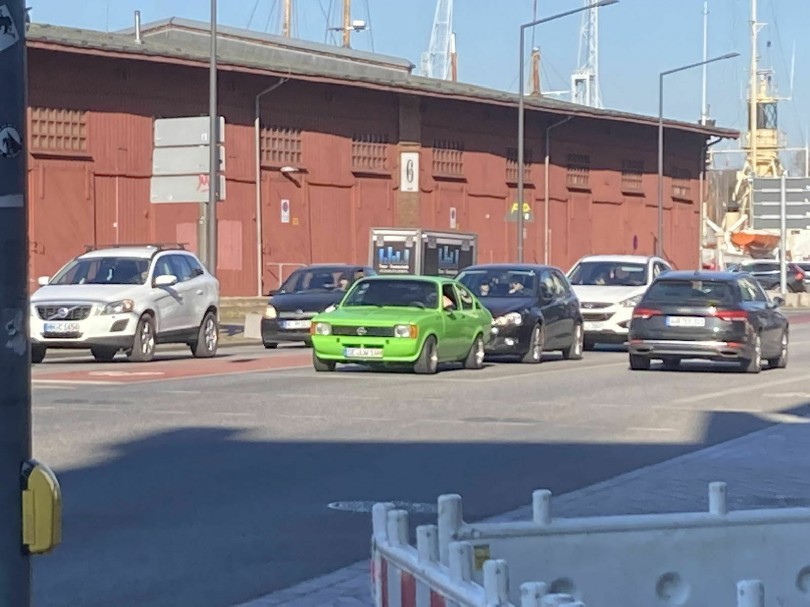 55e0a2bb-561a-4777-98f6-fee3f1ad0cfd