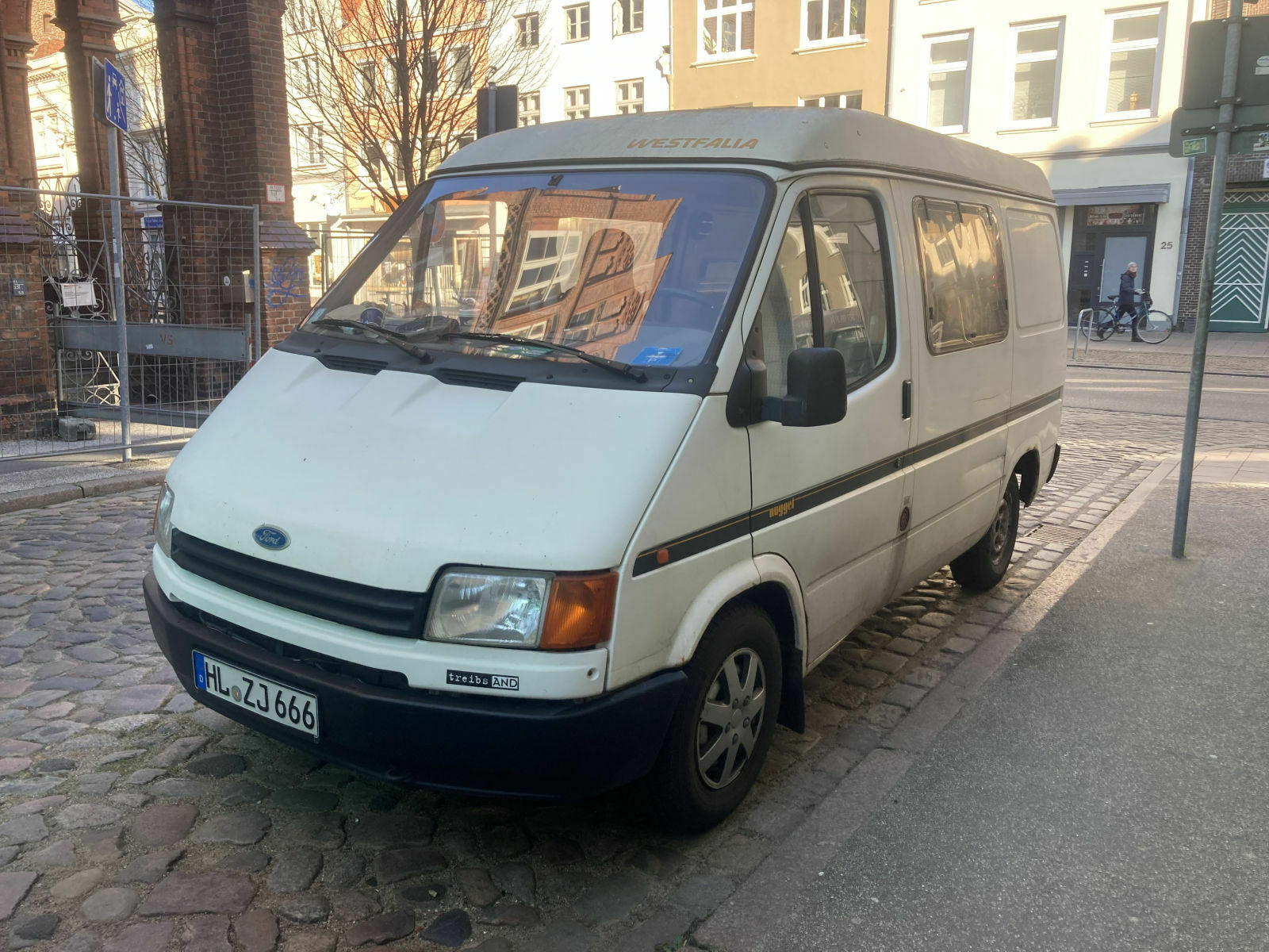 3495865f-9c67-40f9-bdb2-b455f704fec2