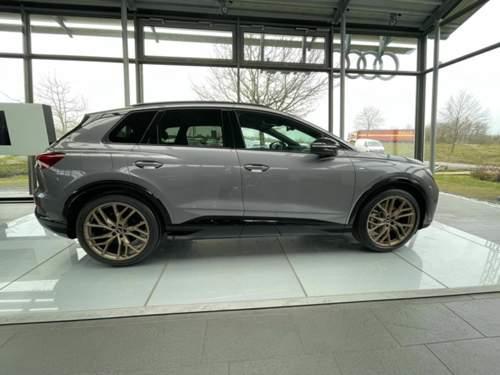 Audi Q4 50 Edition One.jpg