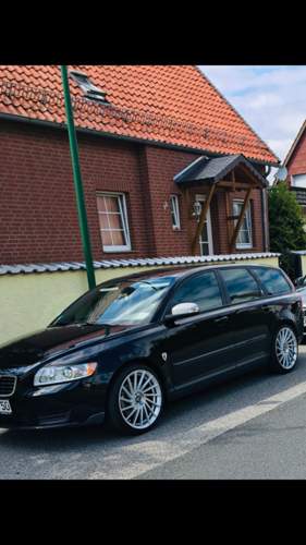 C1ddd090-aa93-4a41-b413-8421c043f4b0