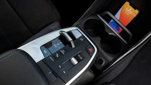 Bmw-230e-active-tourer-konsole-2110-gdigpf