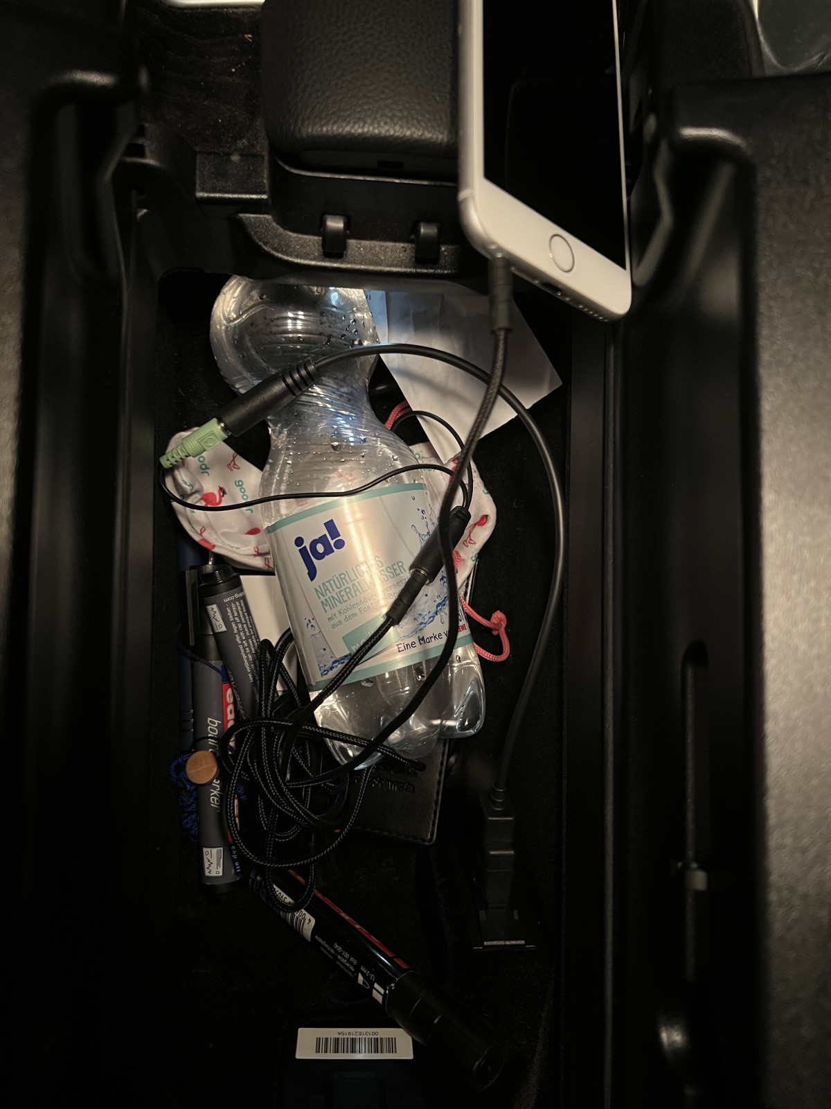 Musik im W212 abspielen mit iPhone über Bluetooth, Media Interface oder Aux nicht möglich