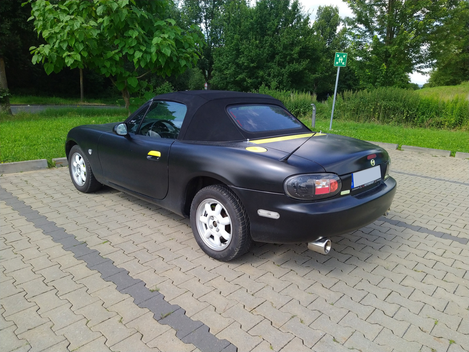 Mazda MX-5 2 (NB) 1.6 von T89 1.8s