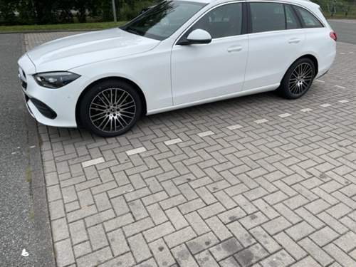 Erste Pause auf dem Heimweg vom Werk.